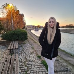 Lana Lekšić - Monet