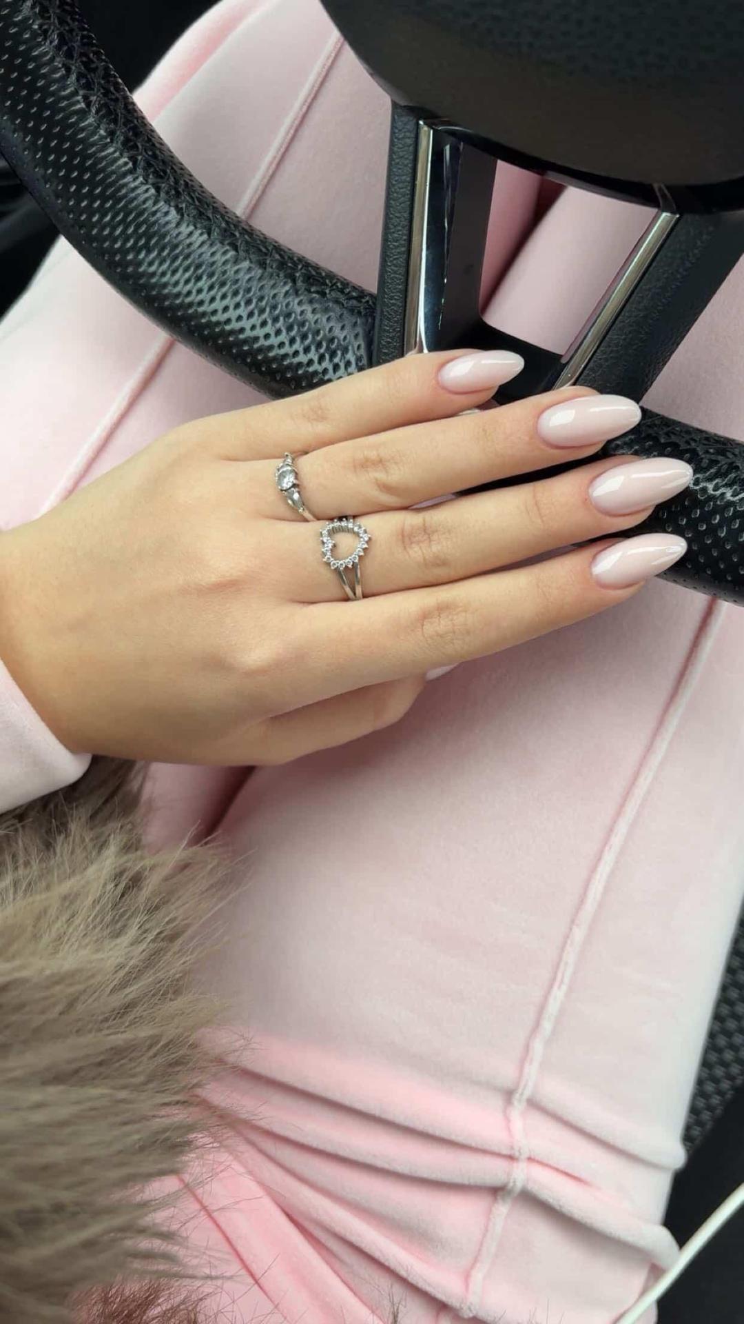 Tinails #zagreb Korekcija noktiju Nadopuna noktiju gelom - 1-3 dužina