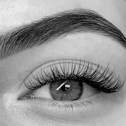ALLEIA lash room usluga
