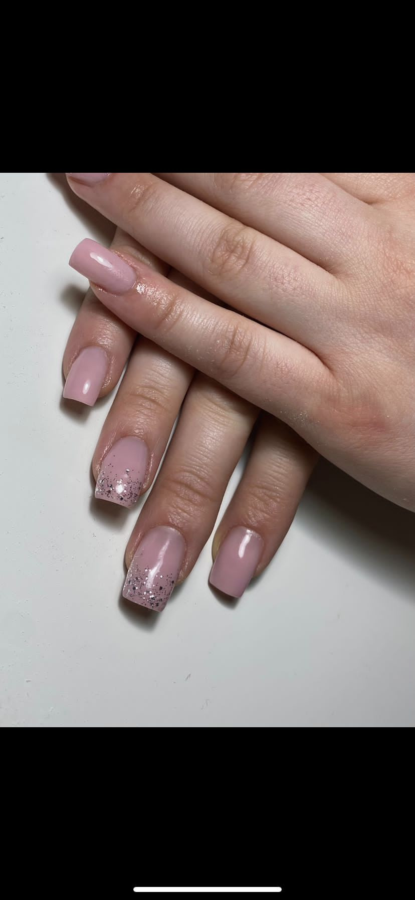 FeelUnique #zagreb Nadogradnja noktiju Ugradnja noktiju gel M dužina