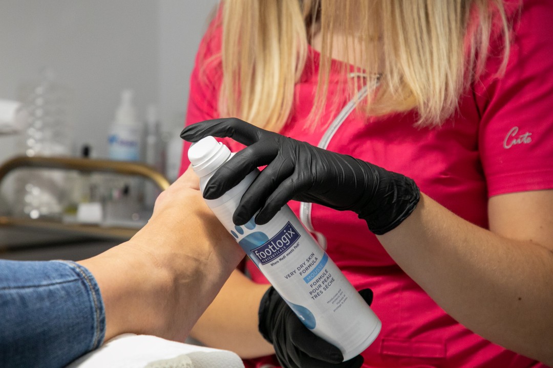 LD Beauty Centar #zagreb Estetska pedikura Estetska pedikura + trajni lak