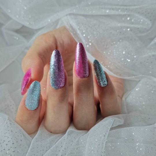 Gelaxy x Motus #zagreb Nadogradnja noktiju Ugradnja noktiju