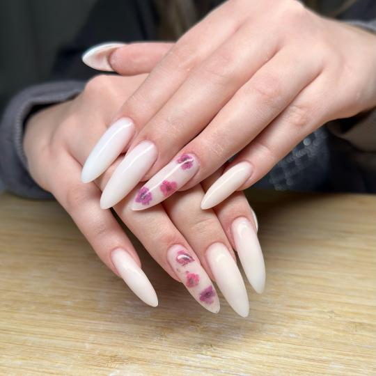 Minie 1 #zapresic Korekcija noktiju Korekcija noktiju- na moj rad