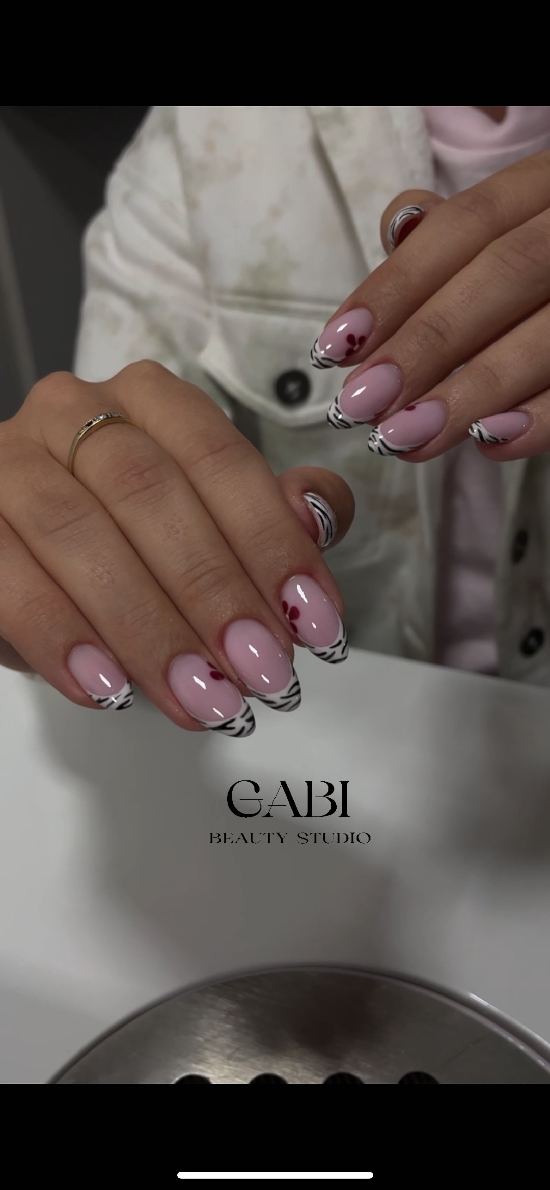 Gabi #zagreb Gel lak Trajni lak s pojačanjem - M dužina