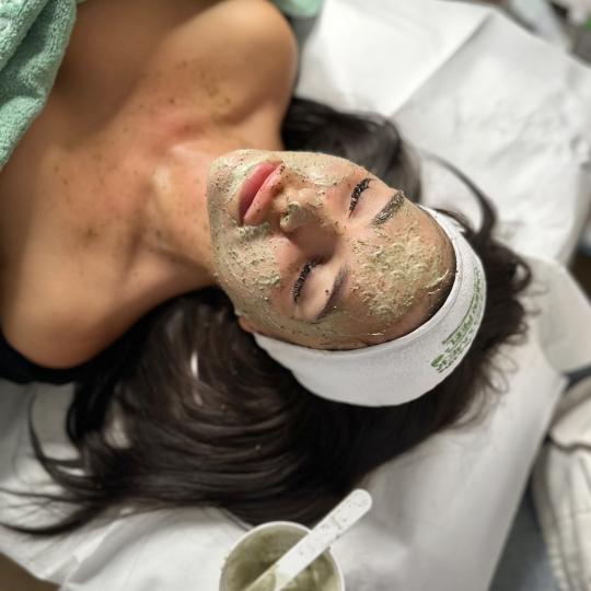 Beauty Box - Zagreb #zagreb Tretman lica Green peel tretman - energy