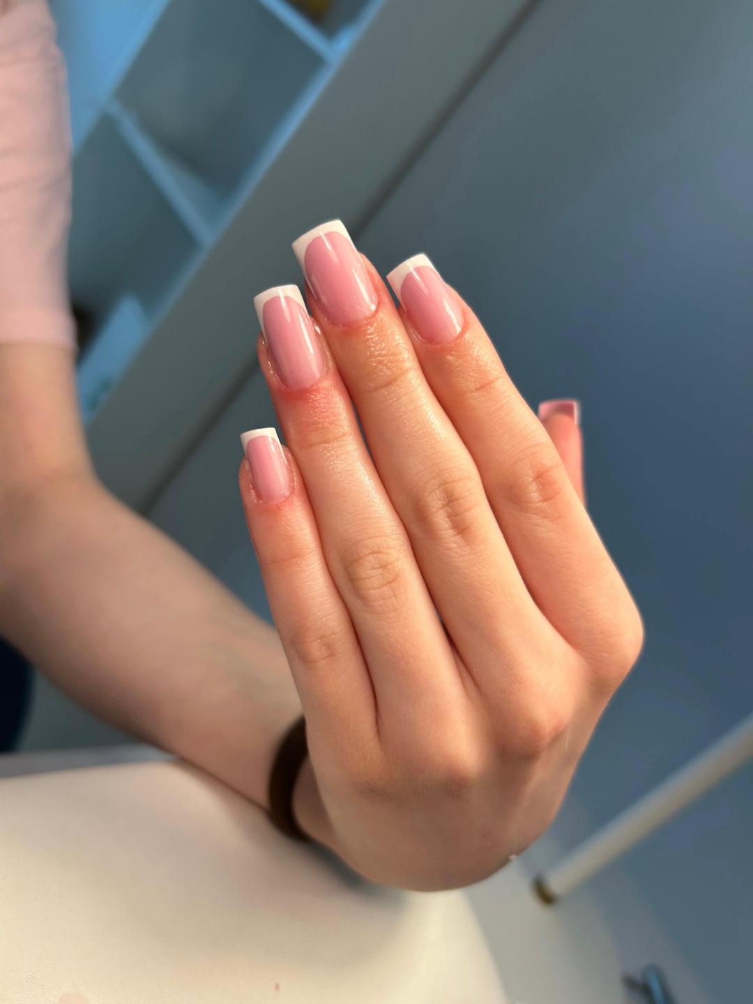 LoveGlam beauty studio #zagreb Manikura Ugradnja noktiju - M dužina