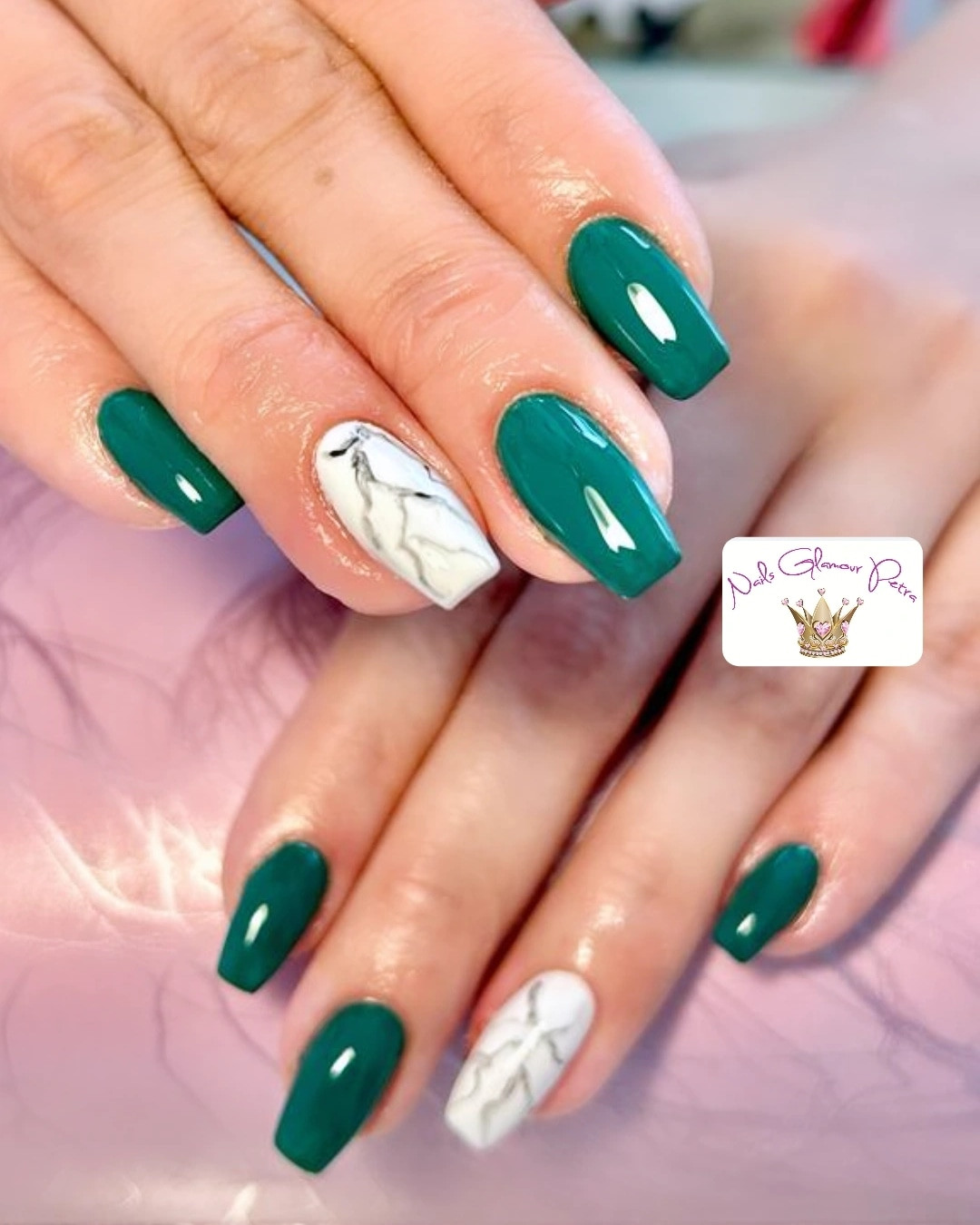 Nails & Beauty Studio Mánu, Zagreb LookBook