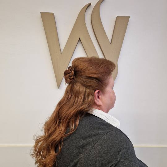 Frizerski salon W #zagreb Svečane i frizure za svadbu Svečana frizura - duga kosa