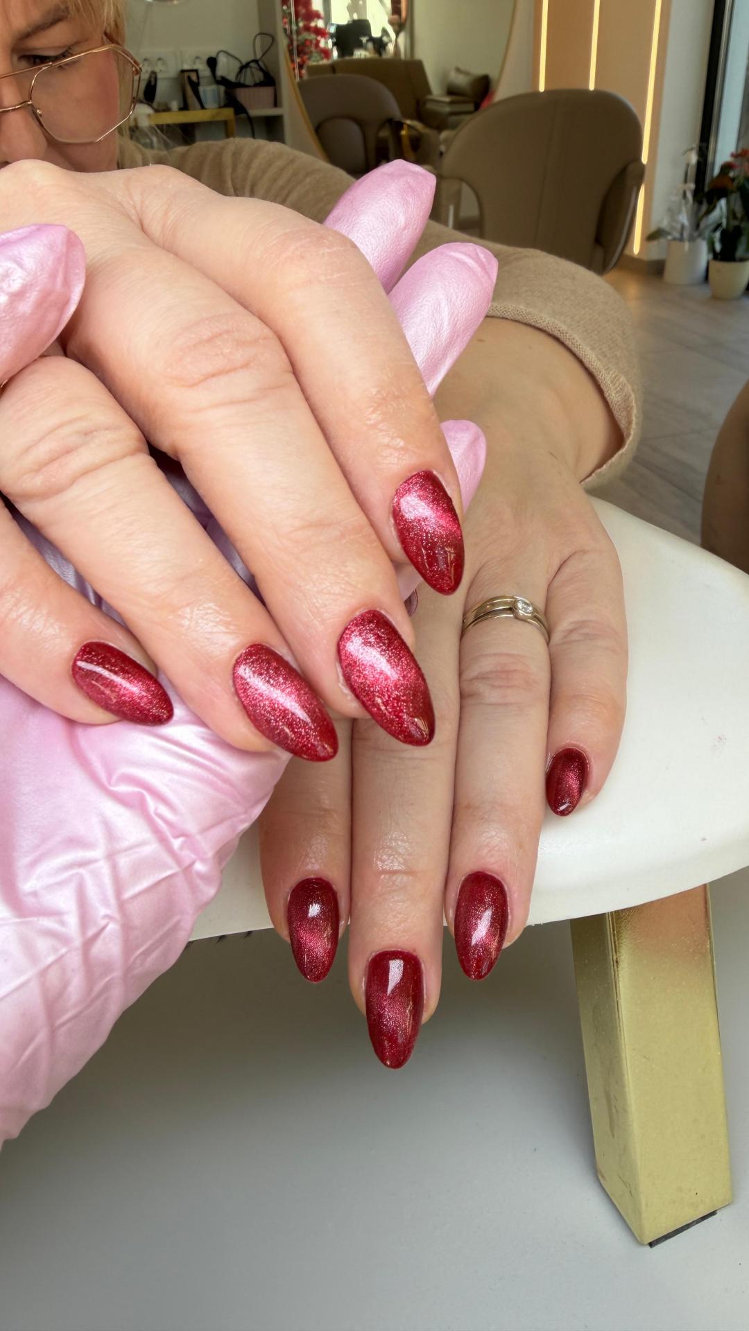 SABRINA STRIJA BEAUTY & SPA #zagreb Ojačavanje noktiju Ojačavanje prirodnih noktiju gelom - M dužina