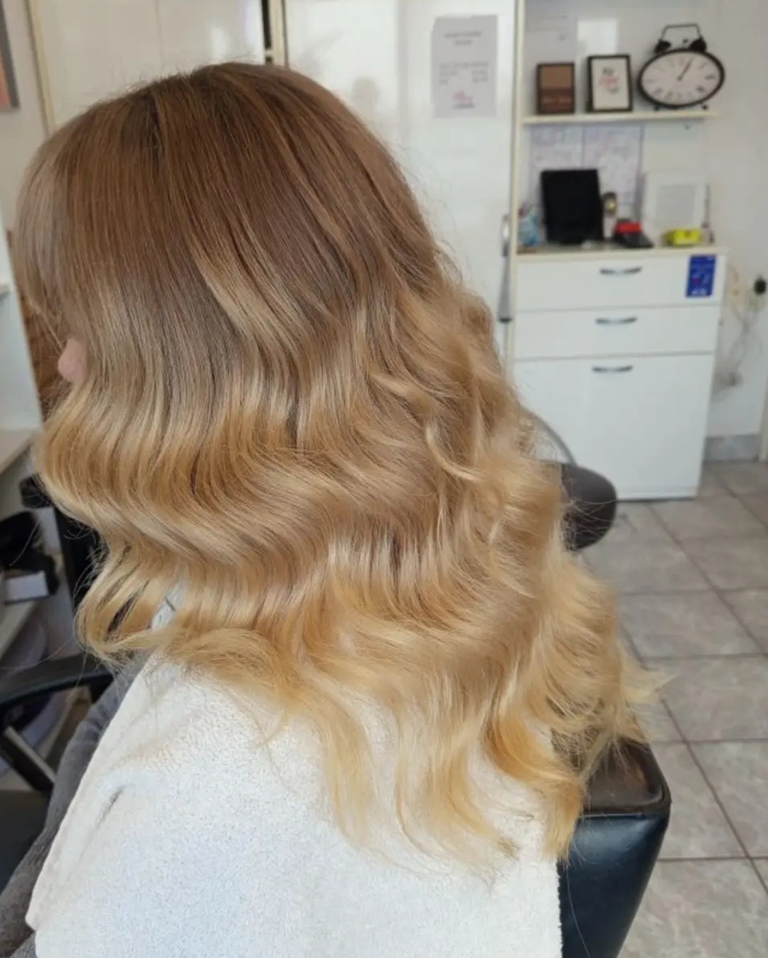 Wikleraj & Frajeraj #zagreb Uvijanje, kovrče i valovi Kovrčanje kose sušilom za kosu - poluduga kosa