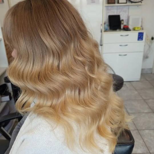 Wikleraj & Frajeraj #zagreb Uvijanje, kovrče i valovi Kovrčanje kose sušilom za kosu - poluduga k