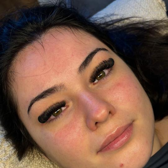 Josea beauty studio #zagreb Nadogradnja trepavica Ugradnja volumenskih trepavica