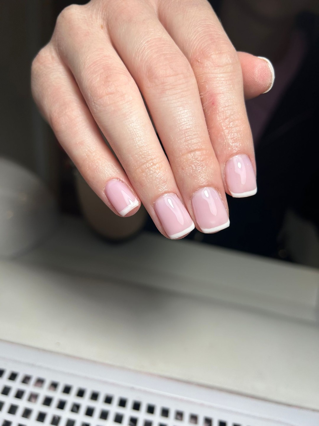 Glow Differently #zagreb Manikura Manikura + trajni lak