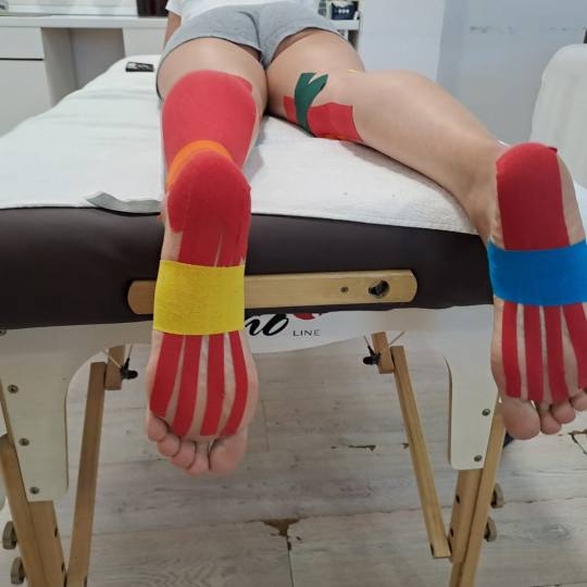 Gelaxy x Motus #zagreb Terapeutski tretmani Kinesiotaping - aplikacija po segmentu