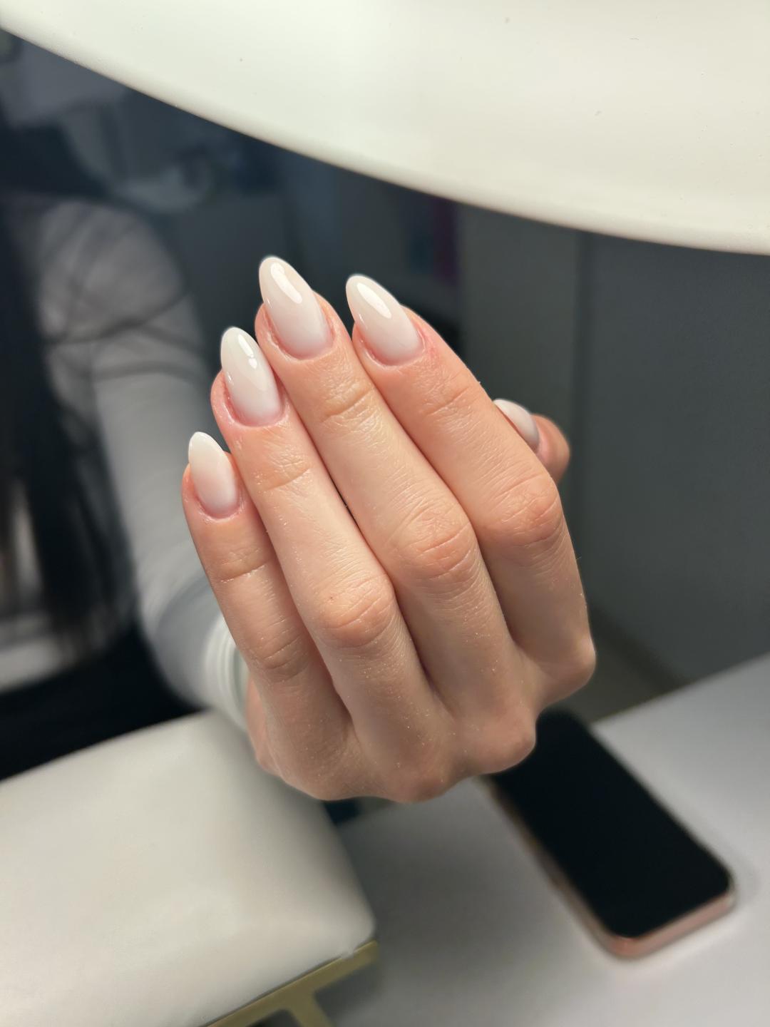 Nadopuna noktiju - M dužina - LoveGlam beauty studio, Zagreb Izlivanje noktiju Nokti Izlivanje noktiju, Zagreb, Donji grad - Centar