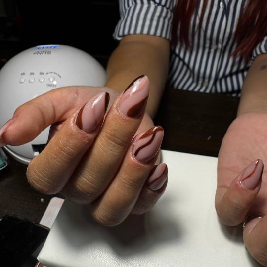 Beauty & Bliss #zagreb Nadogradnja noktiju Ugradnja noktiju gelom