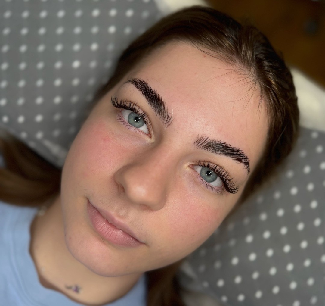 Brow lift + 3D filler - MOELL beauty, Zagreb Obrve Lice Obrve, Zagreb, Peščenica – Žitnjak