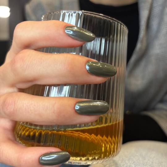 Manikult #zagreb Manikura Manikura + gel na prirodne nokte - M dužina