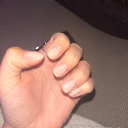 Charbel beauty #zadar Manikura Manikura + trajni lak za dame Nježna nijansa za nježnu mladu damu.