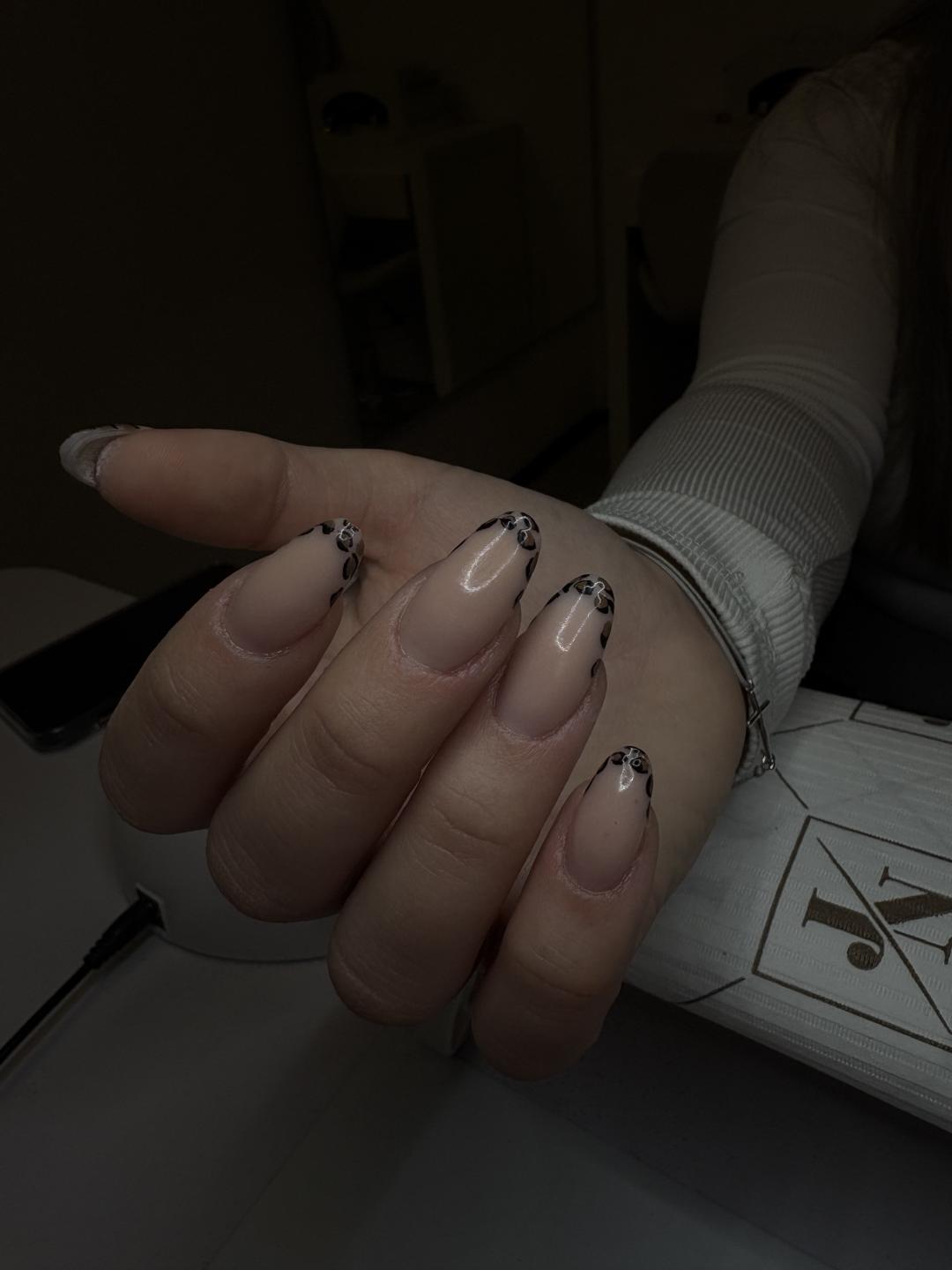 LANA beauty #zagreb Izlivanje noktiju Nadopuna noktiju - S / M dužina