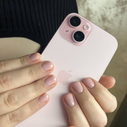 Mia’s Beautique #zagreb Manikura Comby manikura i gradivni trajni lak -ruke