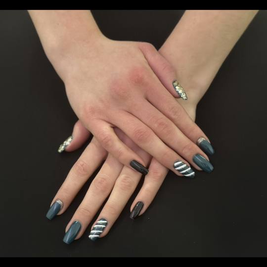 Beauty studio L #zagreb Nadogradnja noktiju Nadopuna noktiju gelomS/M