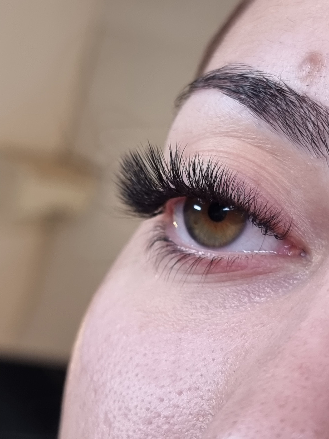 Ambient Team Studio #zagreb Trepavice Ugradnja trepavica - volumen