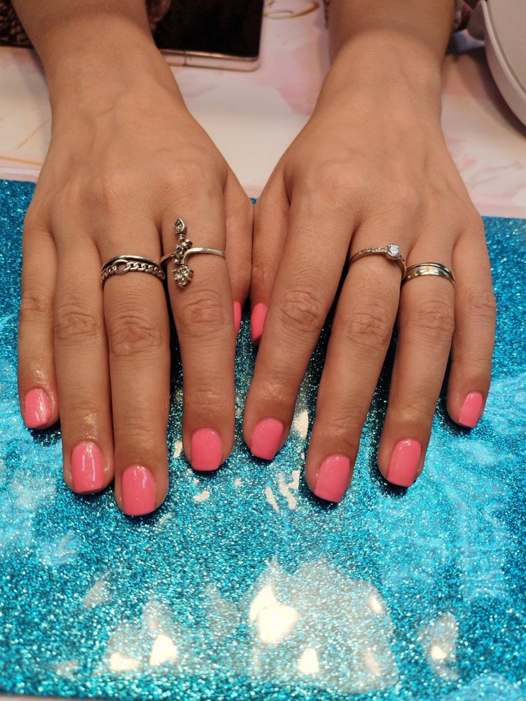 Trajni lak - ruke - Paint Bar Joy - spas u zadnji čas, Zagreb Gel lak Nokti Gel lak, Zagreb, Novi Zagreb – istok