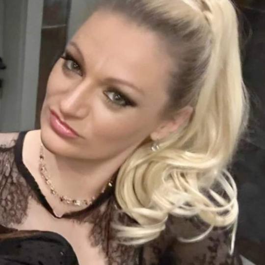 MM Beauty Studio #zagreb Estetska pedikura Profesionalno šminkanje