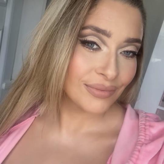 Anny_ni #zagreb Make-up / šminkanje Profesionalno šminkanje - tematski