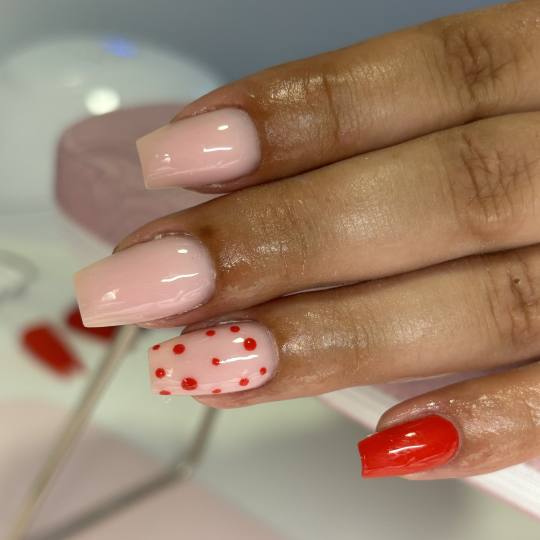 Doll House #zagreb Nadogradnja noktiju Nadopuna noktiju - L dužina