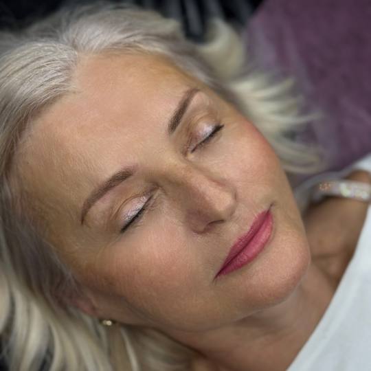 Anova Aesthetics usluga