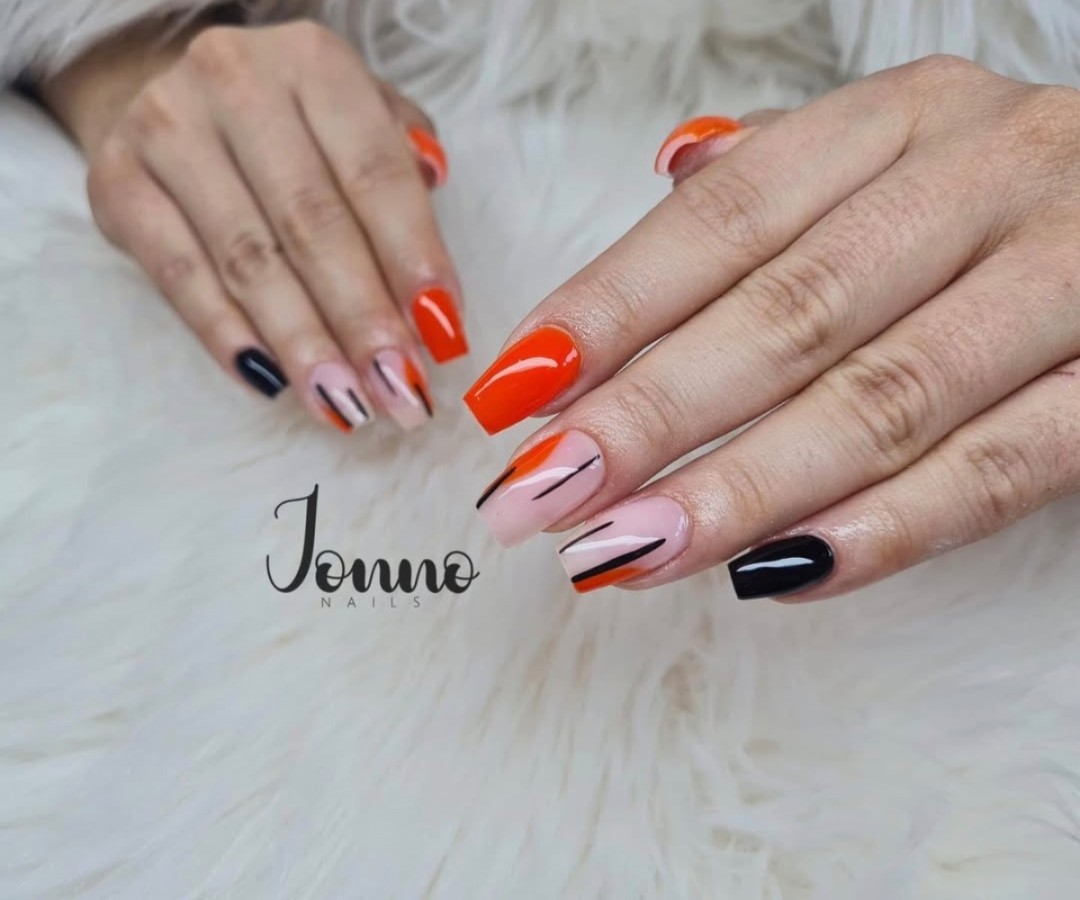 Jonno Nails #zagreb Korekcija noktiju Korekcija noktiju gelom - dužina 2-3