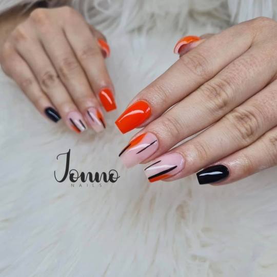 Jonno Nails #zagreb Korekcija noktiju Korekcija noktiju gelom - dužina 2-3