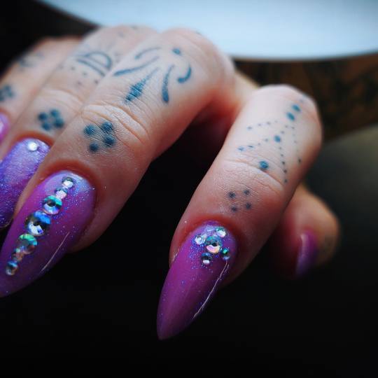 TINA NAIL ART STUDIO #velika-gorica Nadogradnja noktiju Ugradnja noktiju - L dužina