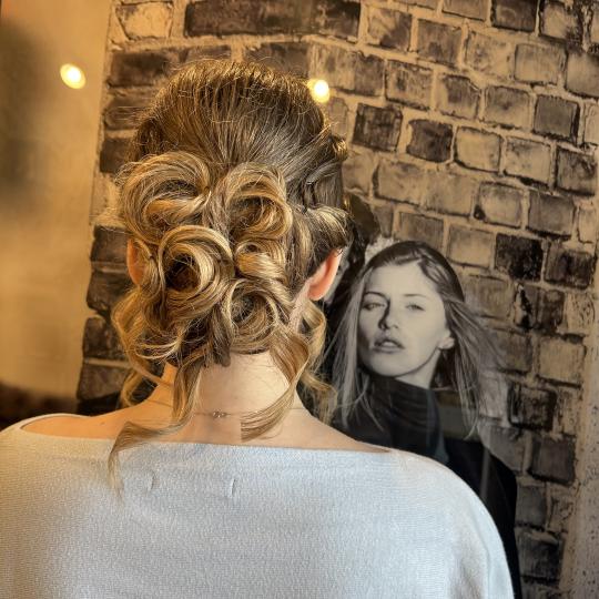 Frizerski salon M usluga