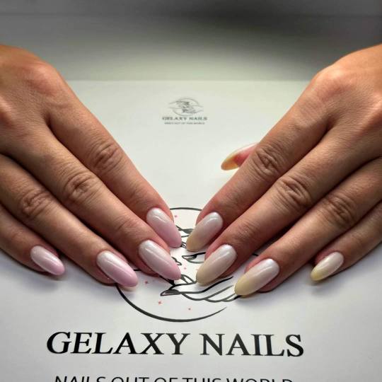 Gelaxy x Motus #zagreb Nadogradnja noktiju Ugradnja noktiju