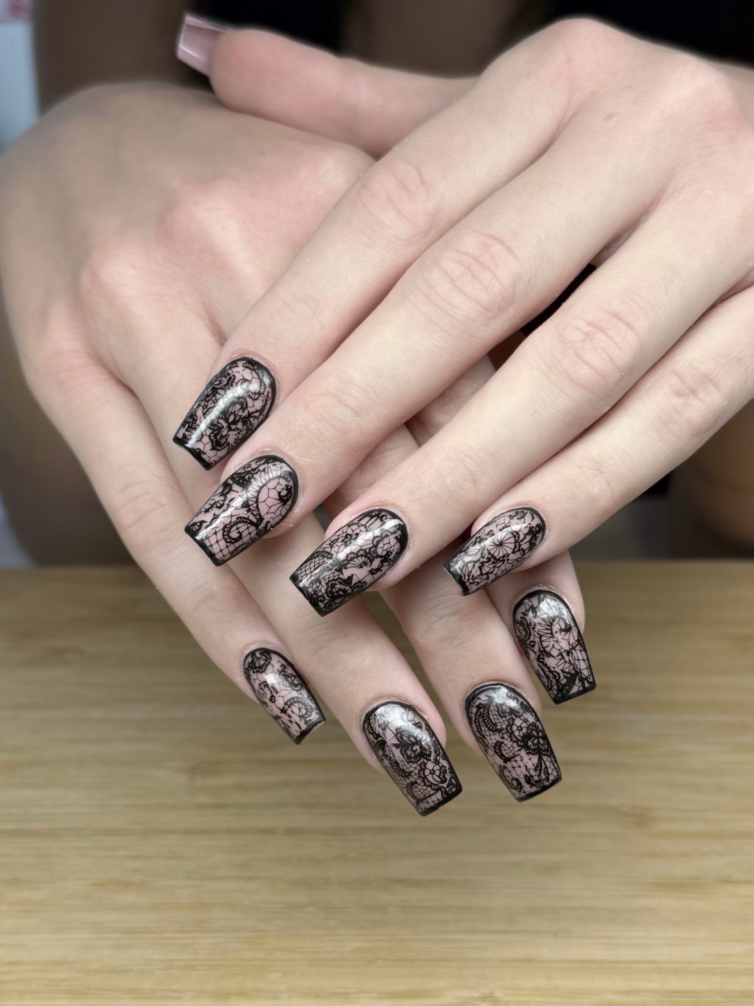 Minie #zapresic Nadogradnja noktiju Ugradnja noktiju gelom