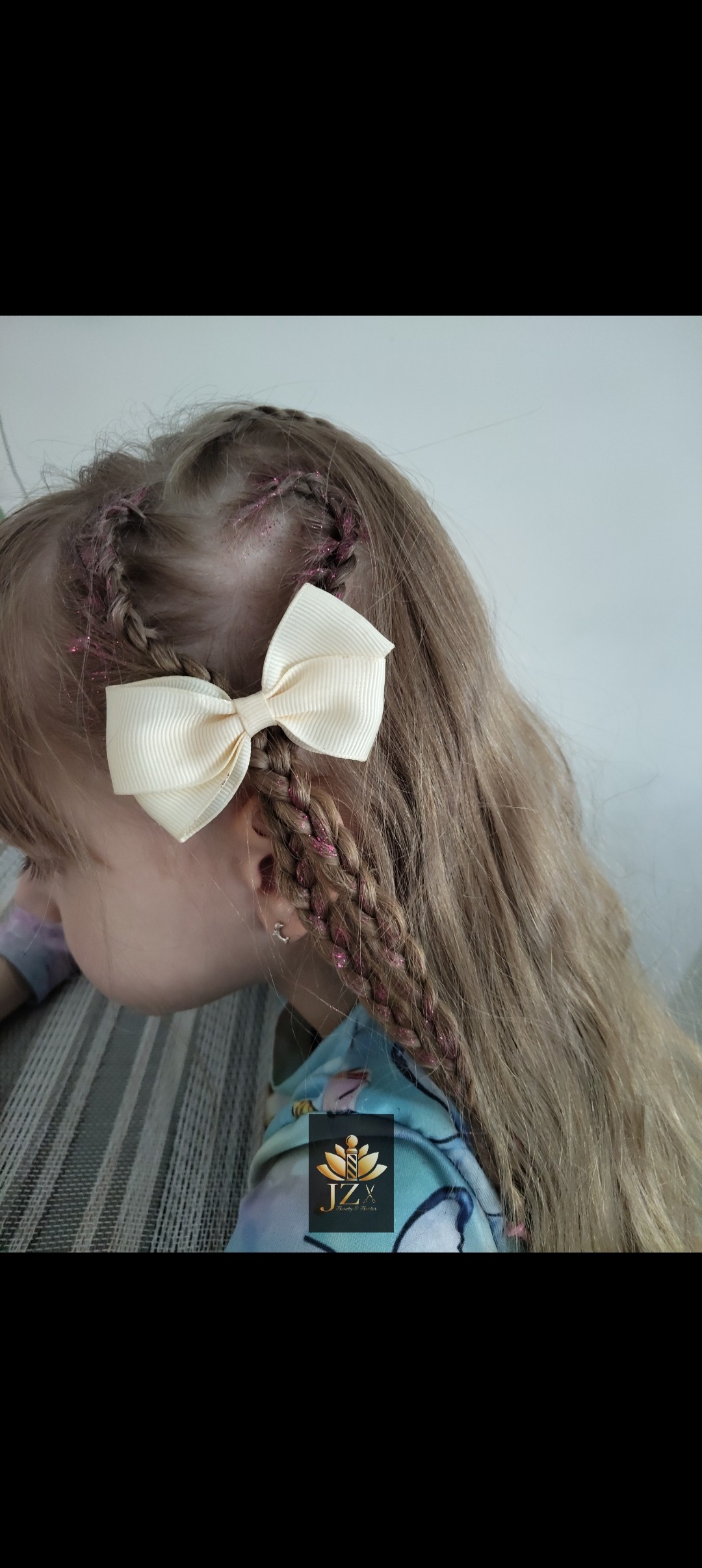 JZ Beauty & Barber #krapina Feniranje i stiliziranje Pletenice - do 5 komada