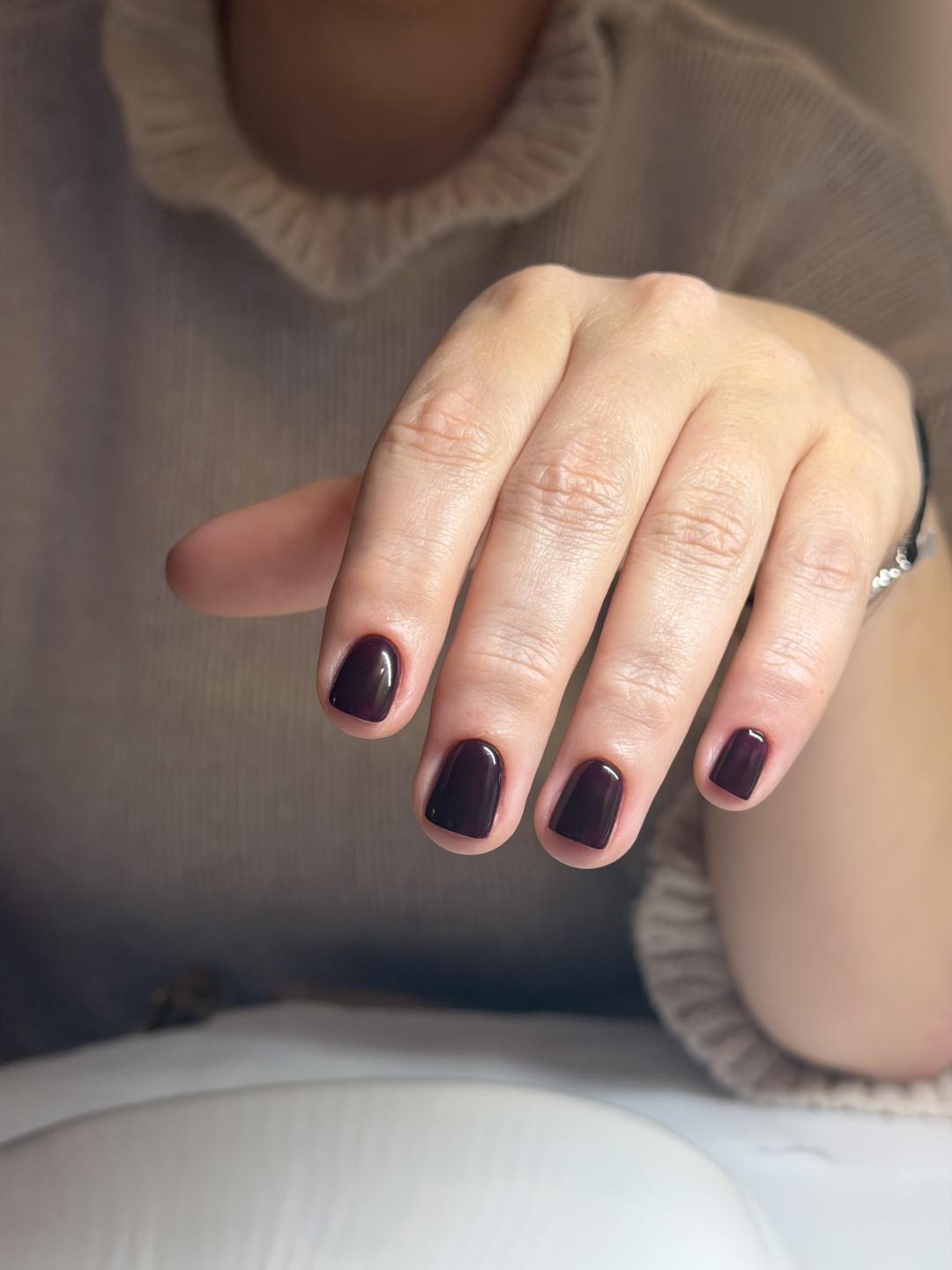 Manikura + trajni lak - Manikult, Zagreb Manikura Nokti Manikura, Zagreb, Maksimir