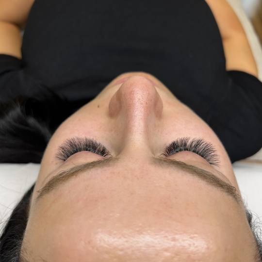 Zen Spot #zagreb Nadogradnja trepavica Ugradnja mega volumena