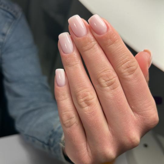 LoveGlam beauty studio #zagreb Gel lak Gellak-gradivni trajni lak S/M