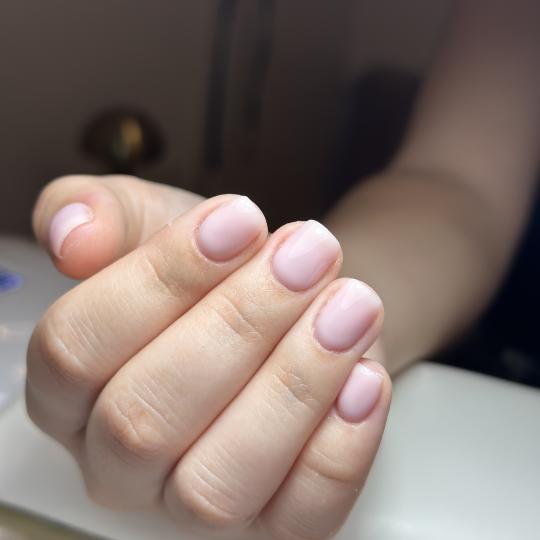 Théa Beauty Spot #zagreb Nadogradnja noktiju Gel X tipse / soft gel - S / M dužina