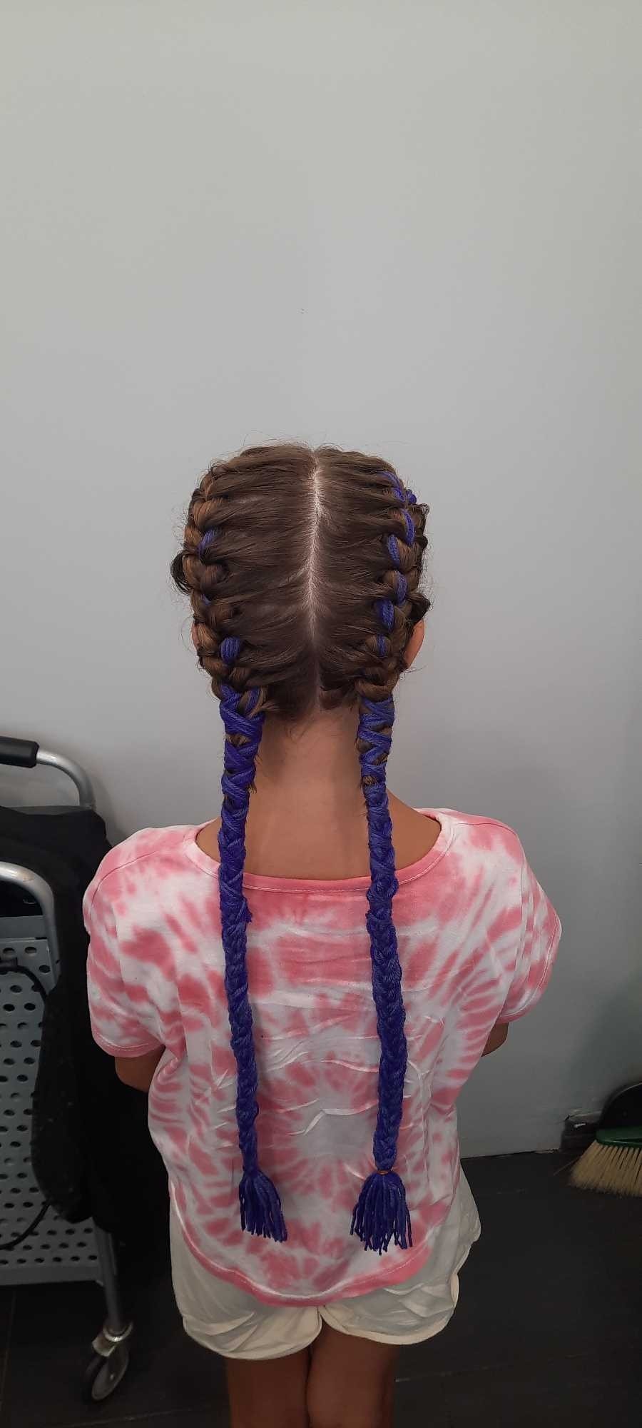 Studio Divas #rijeka Pletenice, kike, punđe Pletenica - jedna