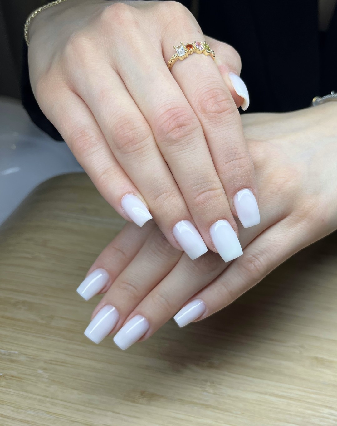 Minie #zapresic Korekcija noktiju Korekcija / nadopuna noktiju