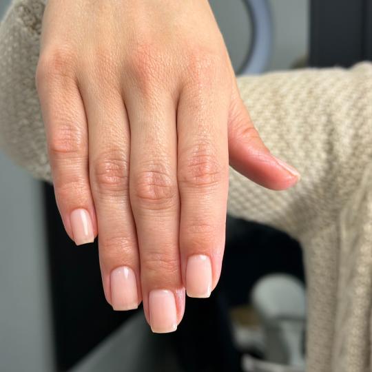 Antonela beauty studio #zagreb Manikura Manikura + trajni lak