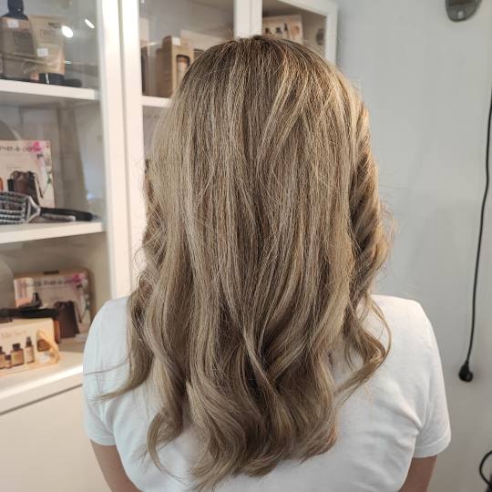 Glow Differently usluga