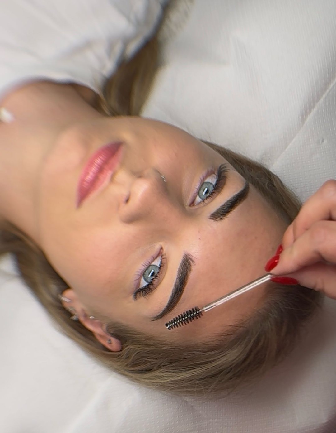 MOELL beauty #zagreb Trajna šminka Cobo obrve + korekcija uključena (Kombinacija iscrtavanja dlačica i sjenčanje)