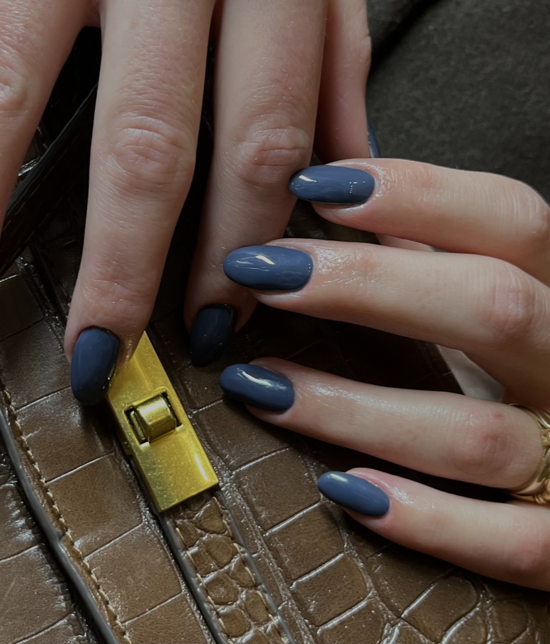 Mia’s Beautique #zagreb Manikura Comby manikura i gradivni trajni lak -ruke