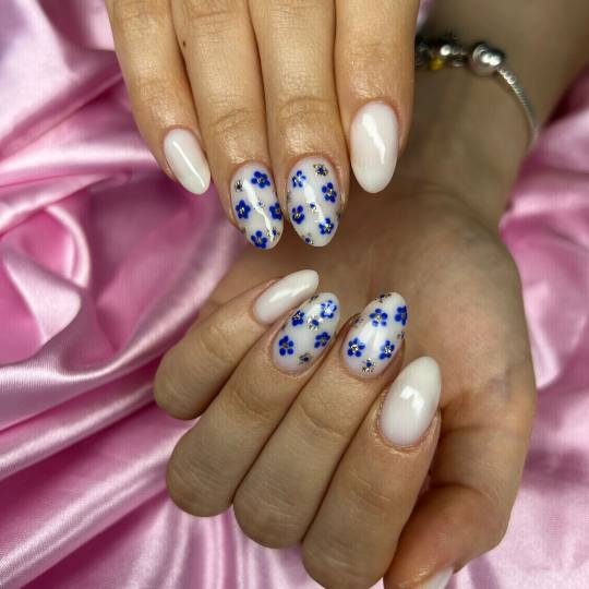 Beauty Centar Miss #zagreb Izlivanje noktiju Izlivanje noktiju gelom - S dužina gel S + nail art